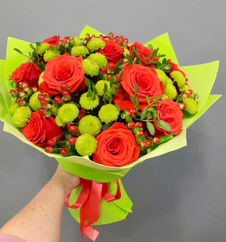 Букет цветов из: Хризантемы и Розы в Елово