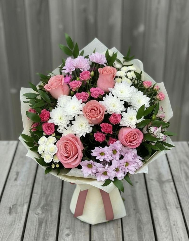 Букет цветов из: Альстромерии, Гвоздики, Розы и Хризантемы в Елово