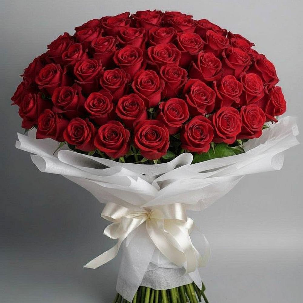 Букет 101 Красная роза Блэк Мэджик в Елово