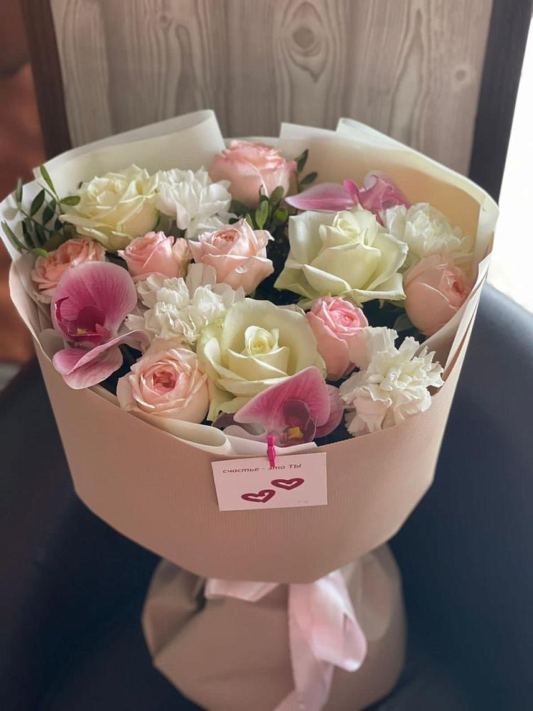 Букет цветов из: Орхидеи, Розы и Гвоздики в Елово