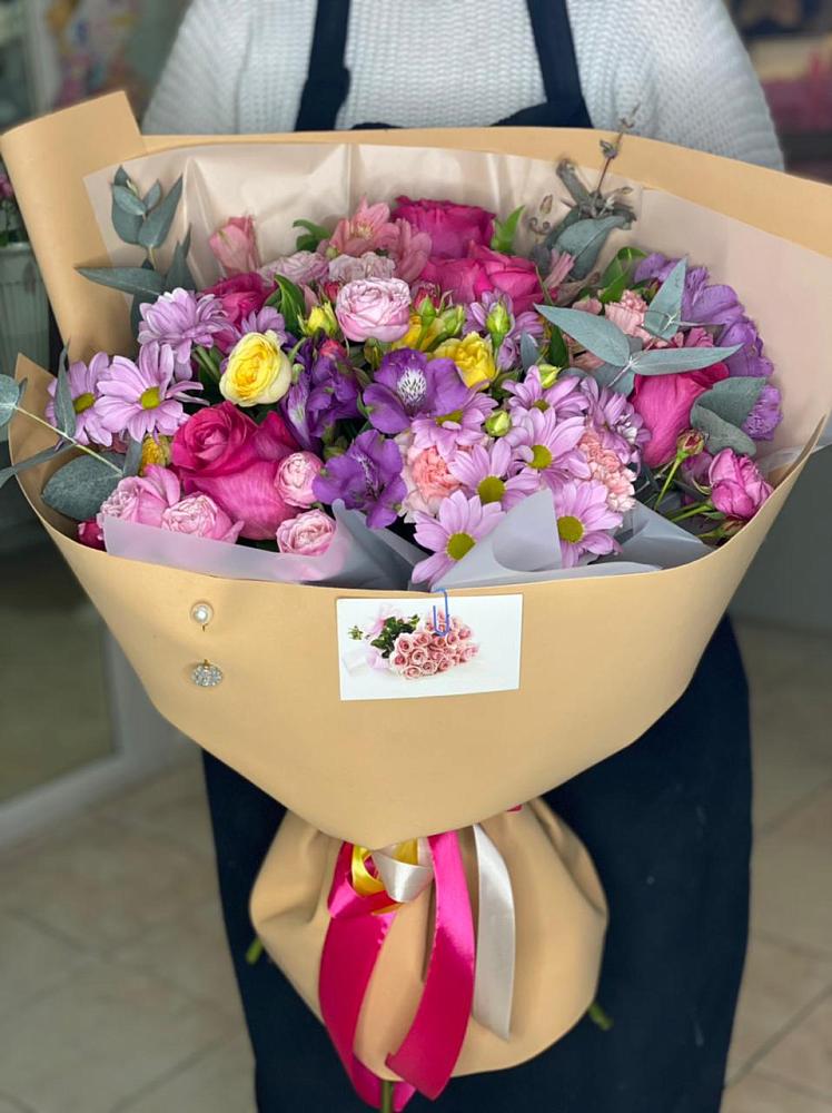 Букет цветов из: Хризантемы, Гвоздики и Альстромерии в Елово