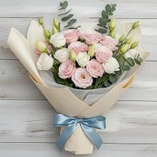 Букет цветов из:  Лизиантусы в Елово