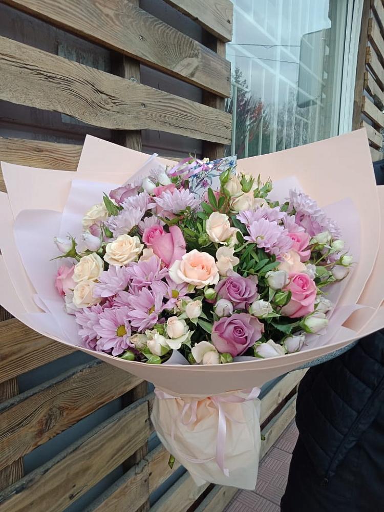 Букет цветов из: Розы и Хризантемы в Елово