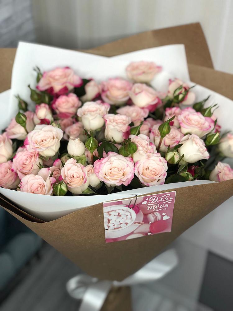 Букет цветов из: Розы в Елово