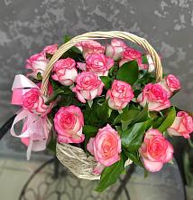 Цветочная композиция из Розы в корзине в Елово
