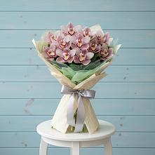 Букет цветов из:  Орхидеи и Розы в Елово