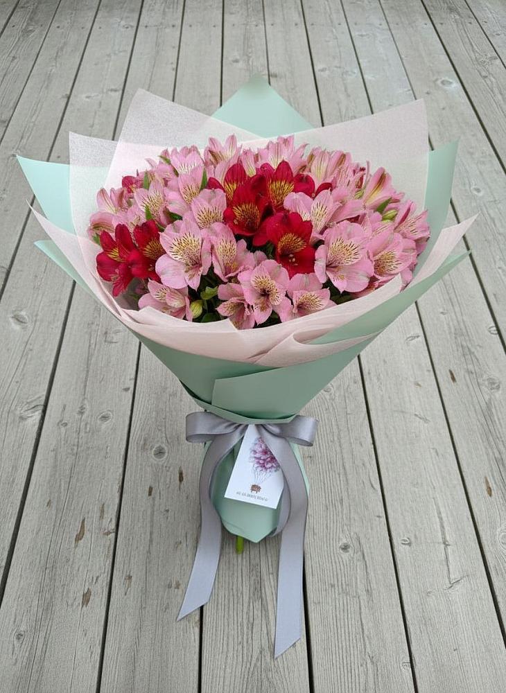 Букет цветов из: Альстромерии в Елово