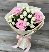 Букет цветов из:  Розы #REPLACE_PRED# Елово
