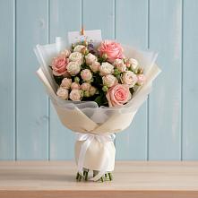 Букет цветов из:  Розы #REPLACE_PRED# Елово